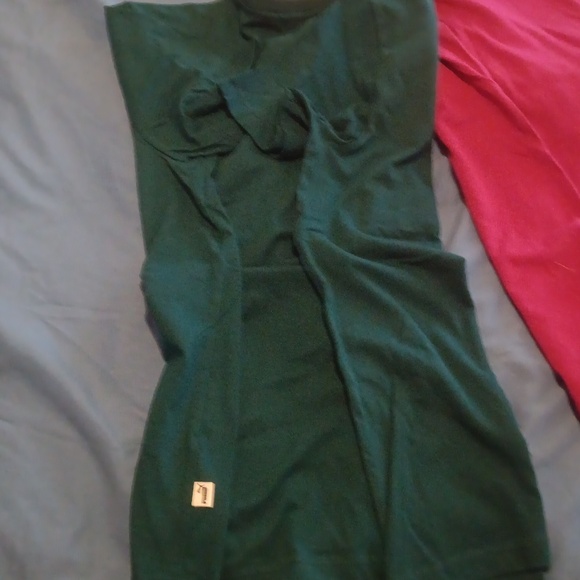 Meet your Posher, Meredith puma pink and green t shirt short sleeve with tags ad - Picture 4 of 6